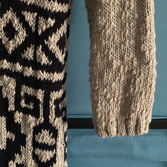 Style & Co. Knit Sweater with Aztec Pattern - Picture 4 of 9
